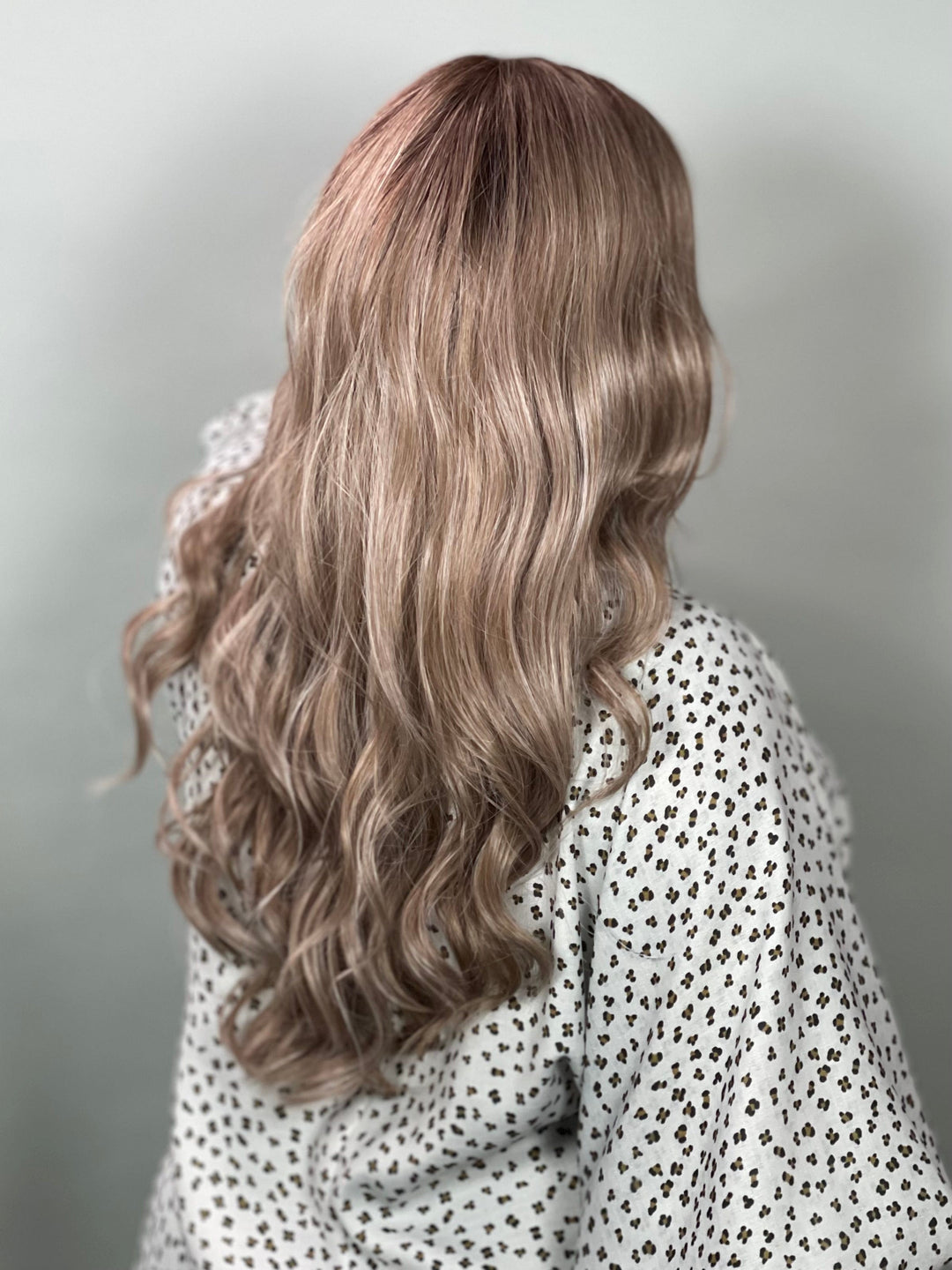 LUXURY WIG PERFECT TIMING (LUXE) - Legacy Blonde